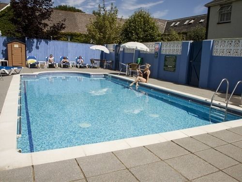 בית מלון כפרי The Nightingale Mansion  Smart