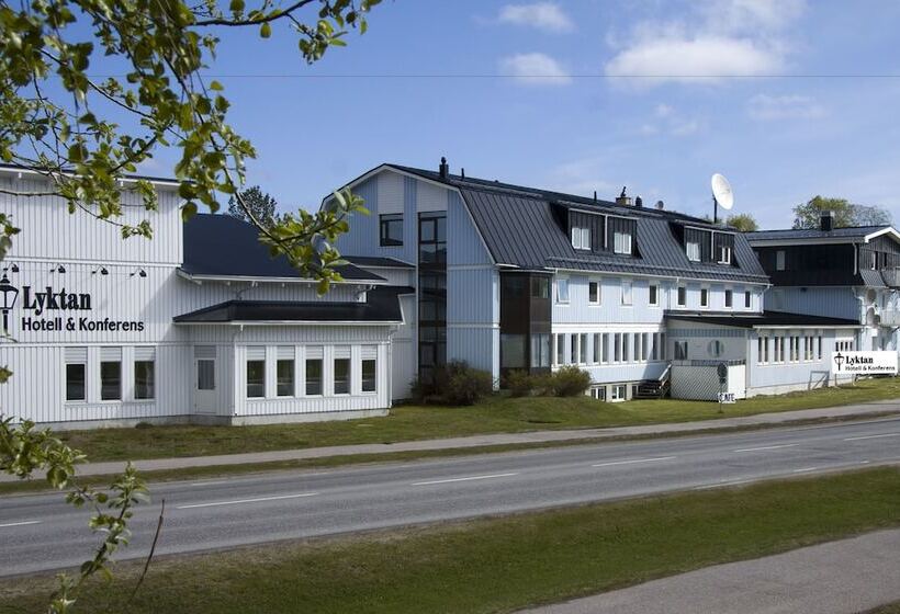 בית מלון כפרי L Lyktan