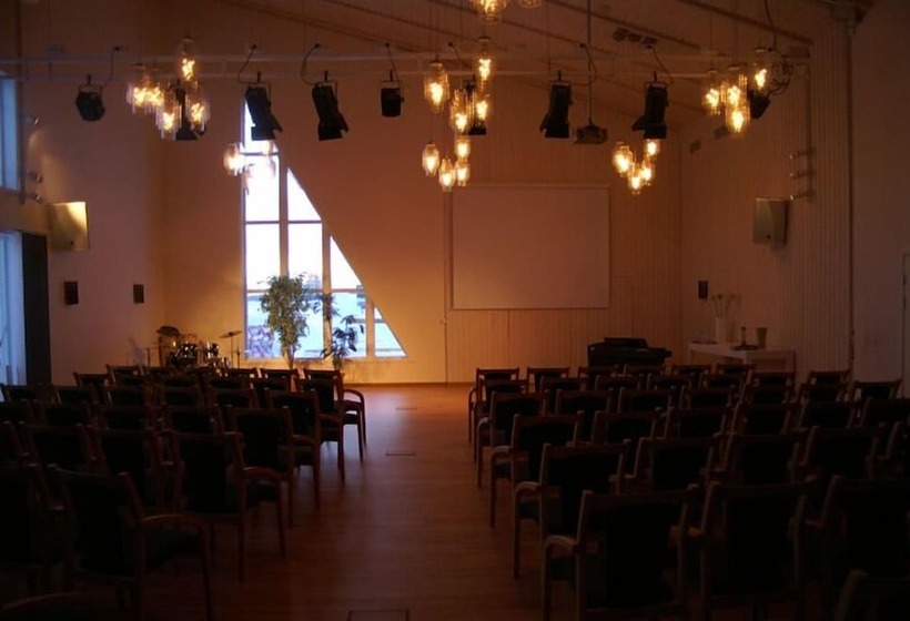 בית מלון כפרי L Lyktan