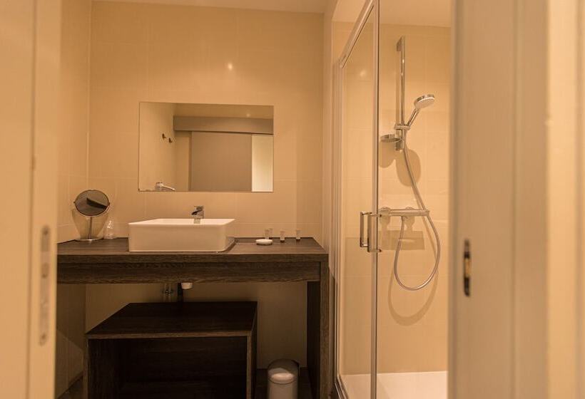 호텔 La Bastide De Sanilhac