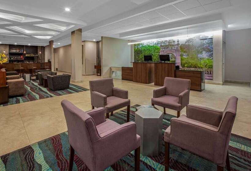 هتل La Quinta By Wyndham Aguascalientes
