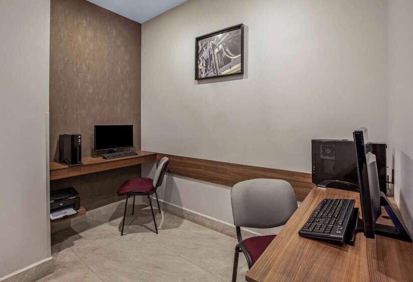 هتل La Quinta By Wyndham Aguascalientes