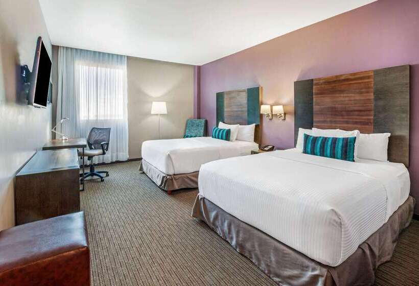 هتل La Quinta By Wyndham Aguascalientes