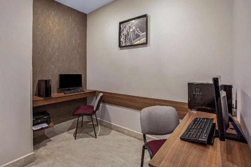 هتل La Quinta By Wyndham Aguascalientes