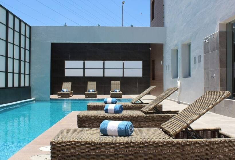 هتل La Quinta By Wyndham Aguascalientes