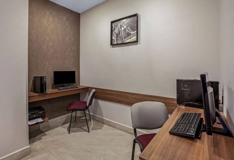 هتل La Quinta By Wyndham Aguascalientes