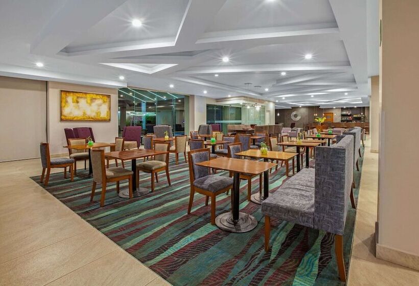 هتل La Quinta By Wyndham Aguascalientes