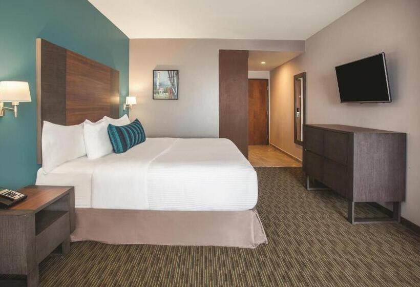 هتل La Quinta By Wyndham Aguascalientes
