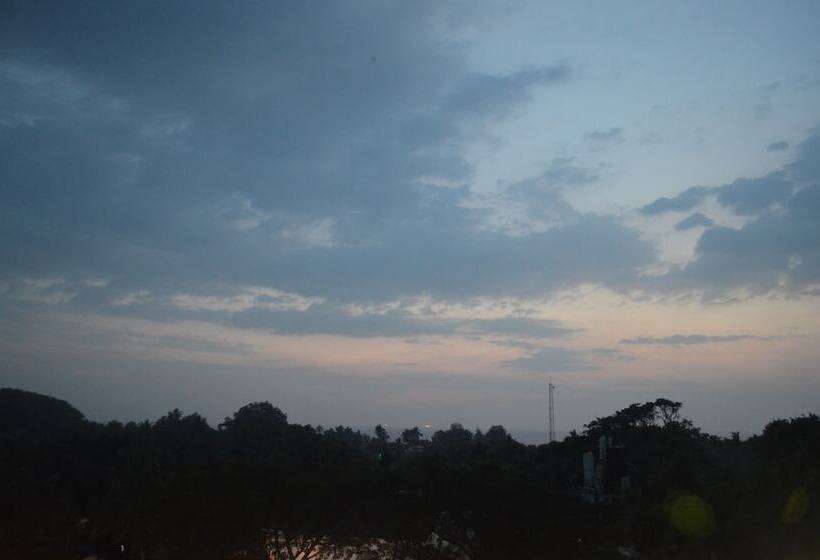 Lemon Tree Hotel Candolim