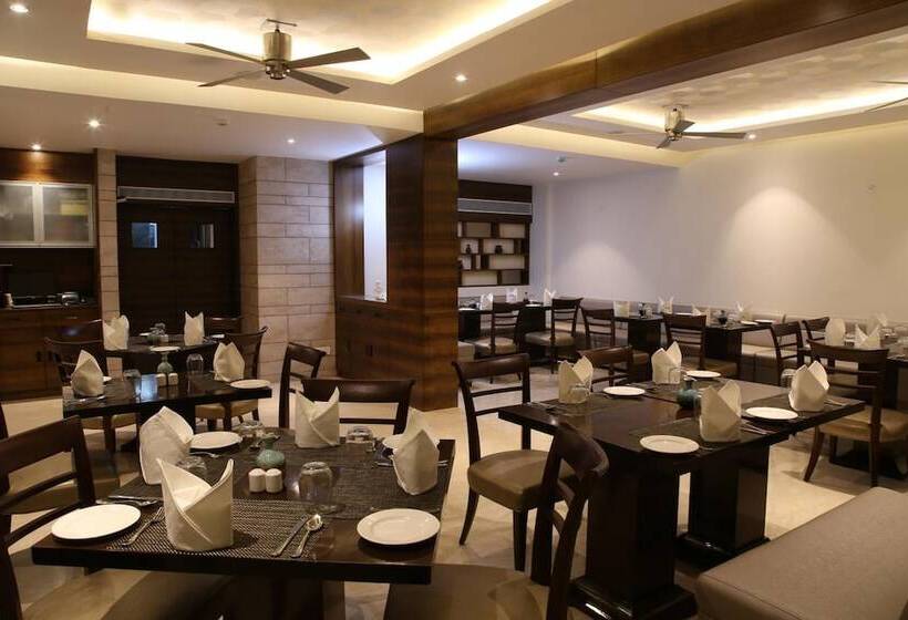 Lemon Tree Hotel Candolim