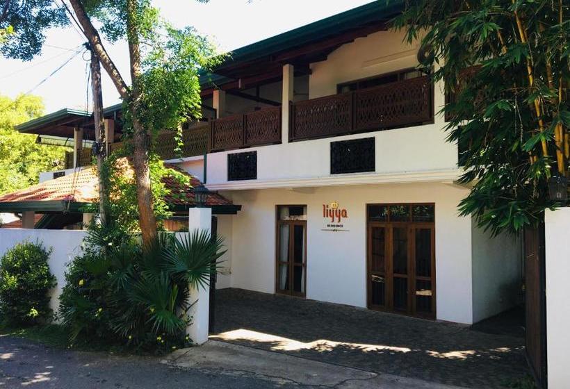 Отель Liyya Residence