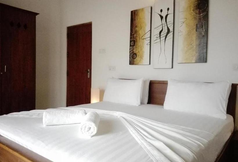 ホテル Liyya Residence