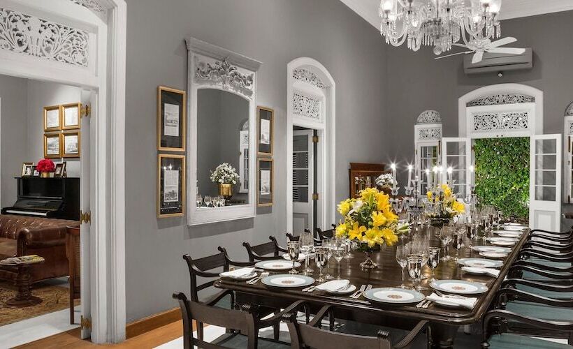 ホテル Maniumpathy