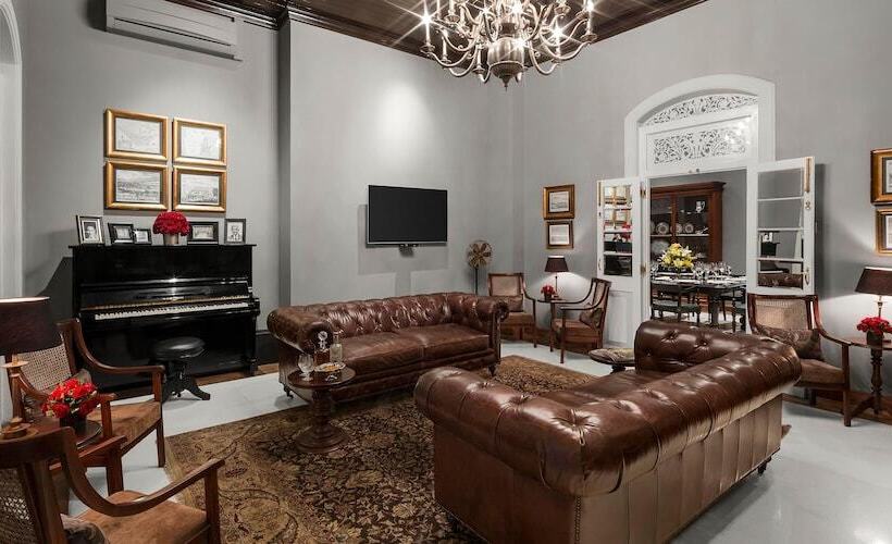 ホテル Maniumpathy