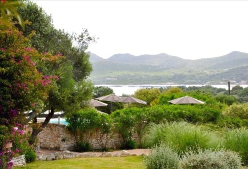 ホテル Maora Village