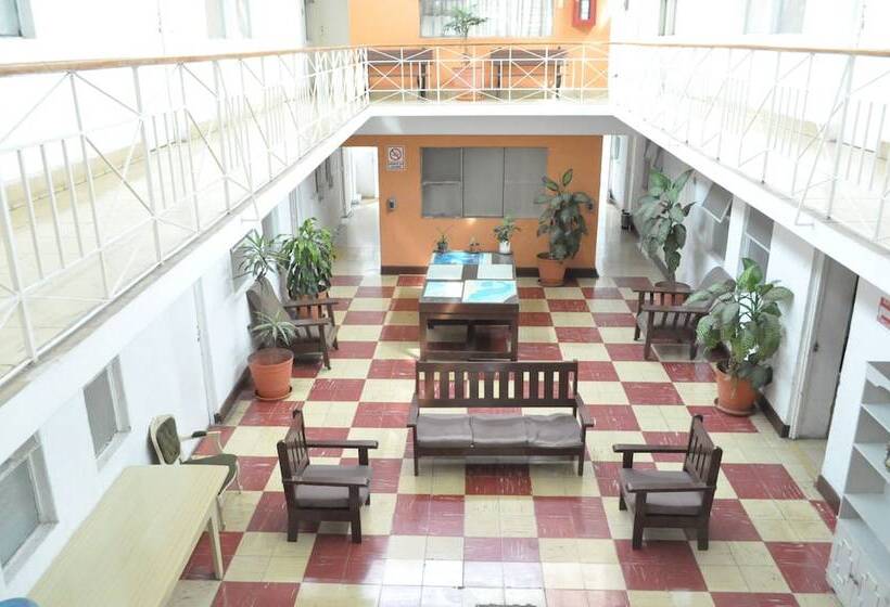 فندق Metropolitan I