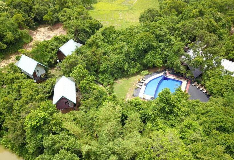 Отель Nice Place Resort