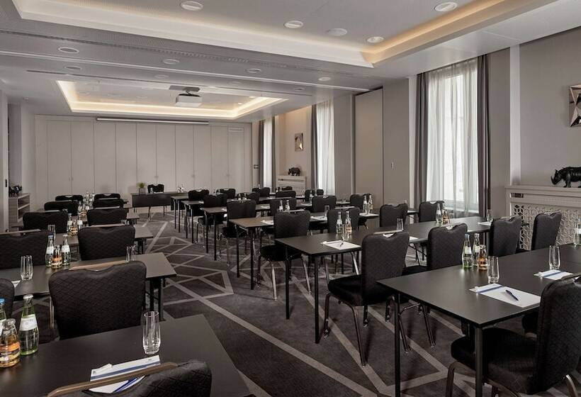 ホテル Park Plaza Nuremberg