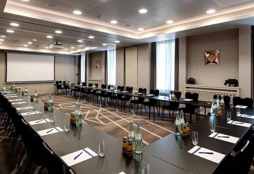 ホテル Park Plaza Nuremberg