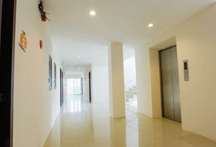 Hotel Portrait  Pranburi