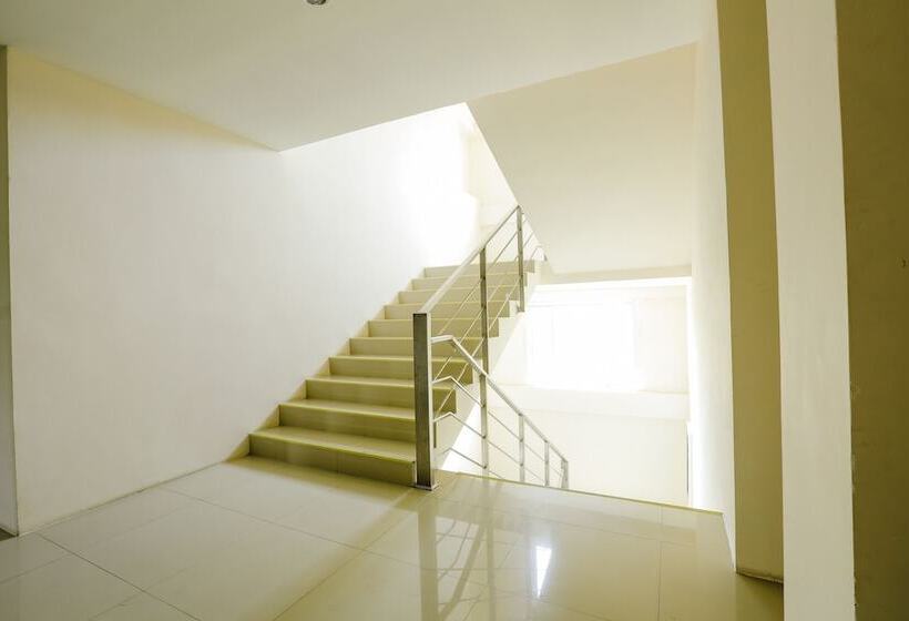 Hotel Portrait  Pranburi