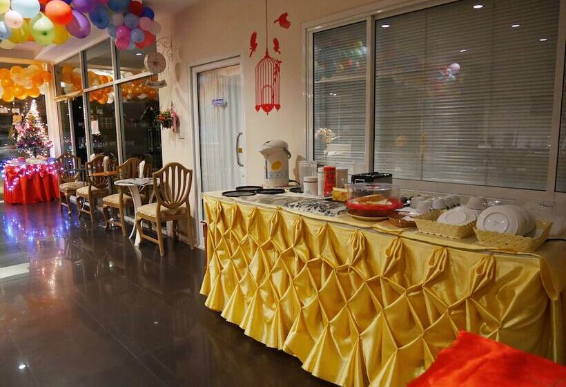 Hotel Portrait  Pranburi