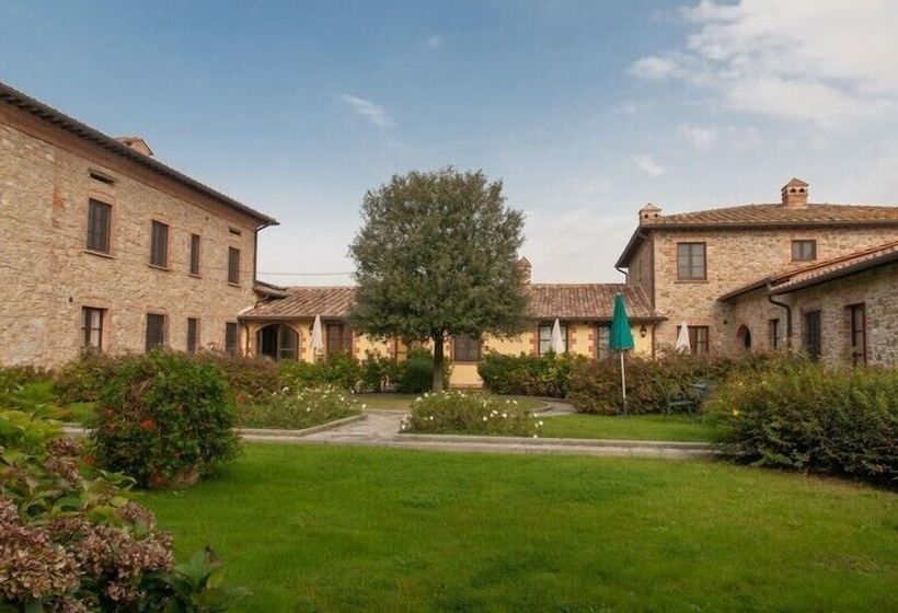 هتل Principe Del Trasimeno