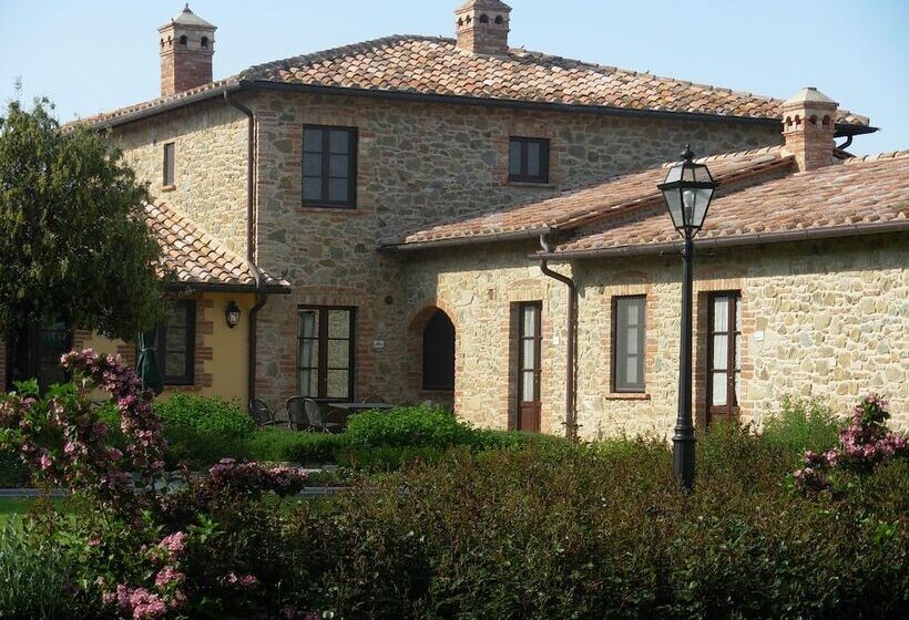 هتل Principe Del Trasimeno