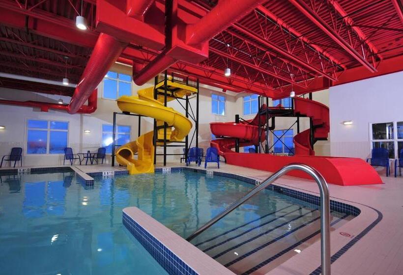 فندق Ramada By Wyndham Emerald Park/regina East