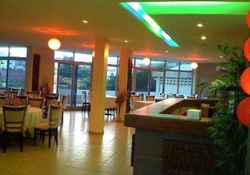 هتل Robinhood Inn