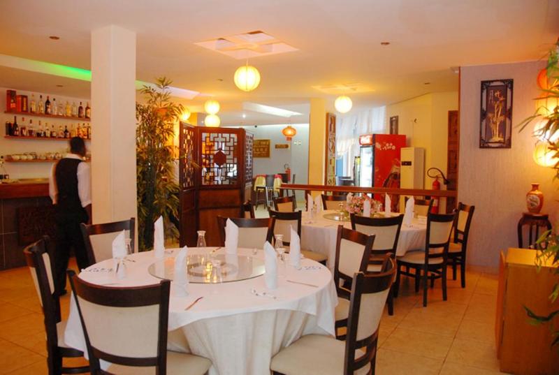 هتل Robinhood Inn