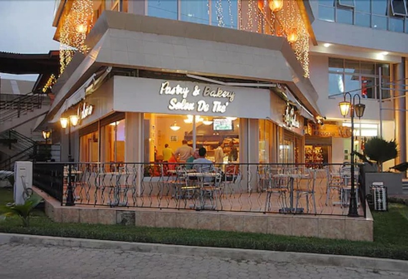 هتل Robinhood Inn