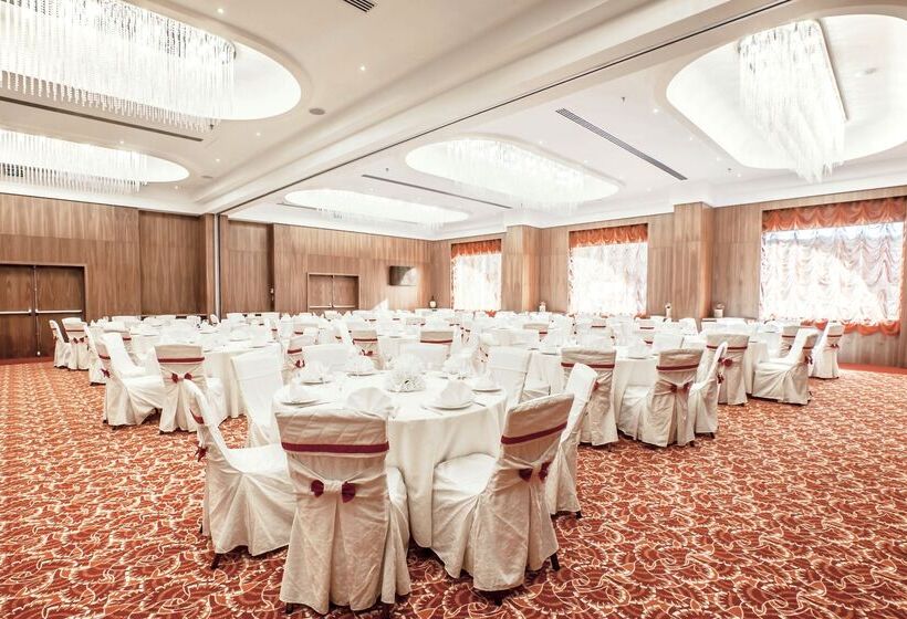 ホテル Royal Tulip Skikda