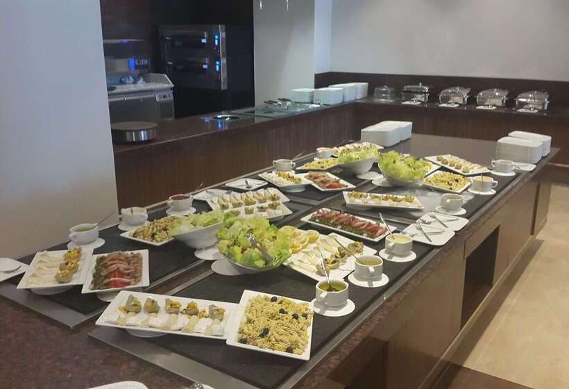 ホテル Royal Tulip Skikda