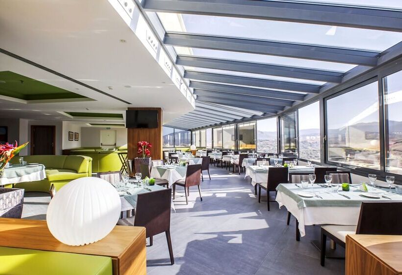 ホテル Royal Tulip Skikda