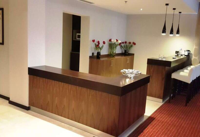 ホテル Royal Tulip Skikda