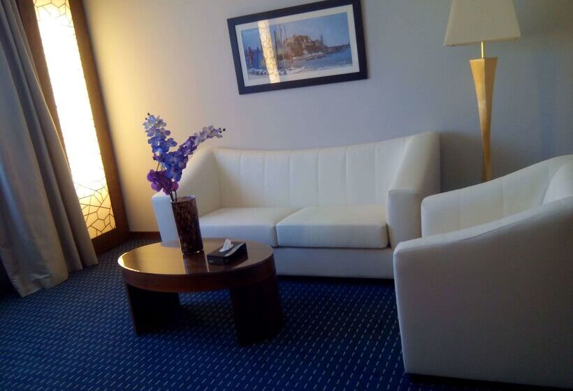 ホテル Royal Tulip Skikda