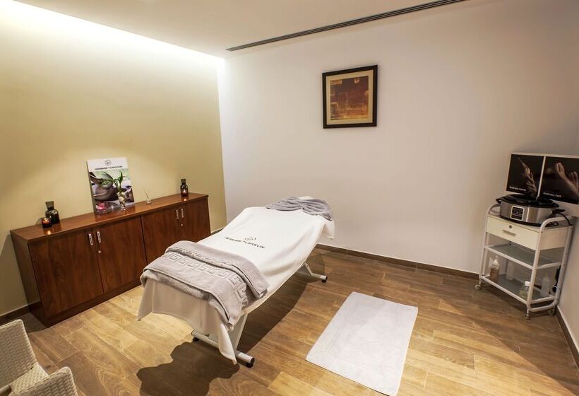 ホテル Royal Tulip Skikda