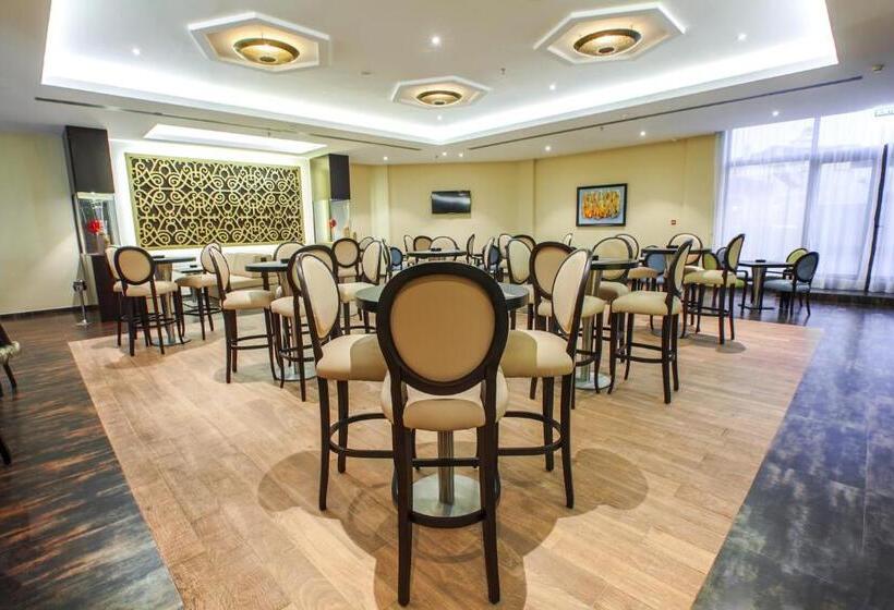 ホテル Royal Tulip Skikda