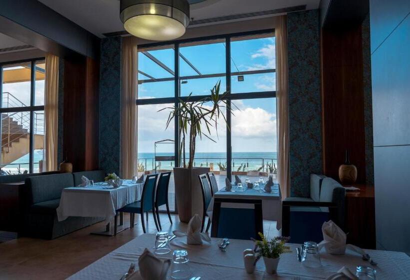 ホテル Royal Tulip Skikda