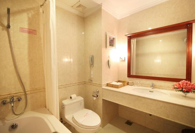 Sai Gon Kim Lien Hotel Vinh City