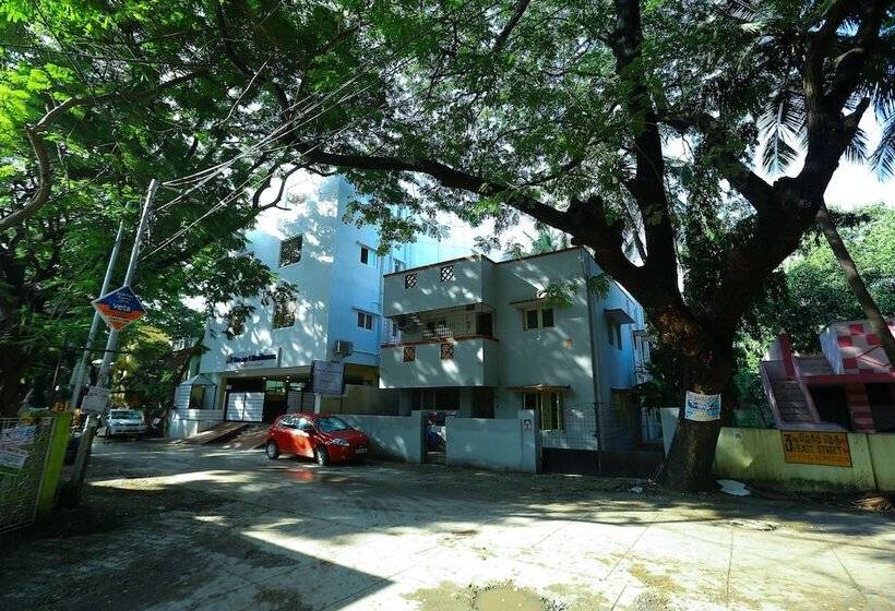Hotelli Season 4 Residences  Thiruvanmiyur Near Tidel Park Apollo Proton Cancer Center And Iit Madras Resear