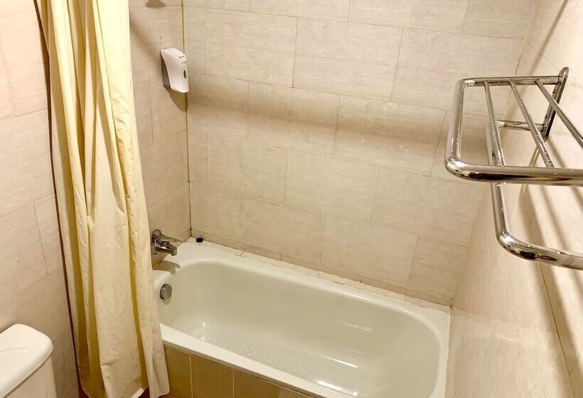 Sky View Hotel Managed By Os