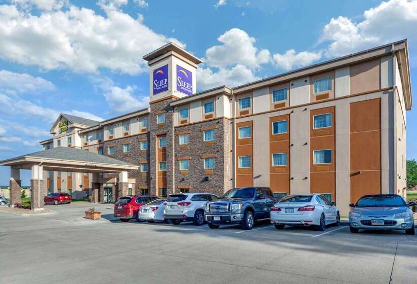 酒店 Sleep Inn & Suites Lincoln University Area