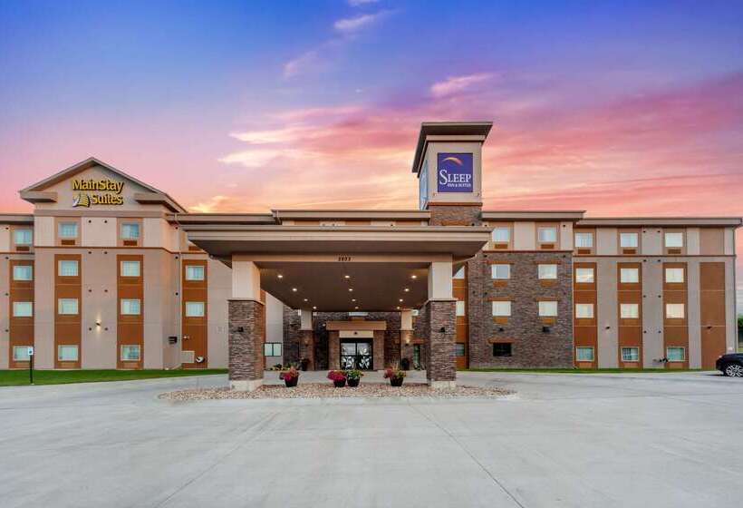 酒店 Sleep Inn & Suites Lincoln University Area