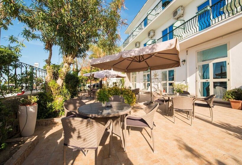 فندق Stella Maris Terme & Beauty