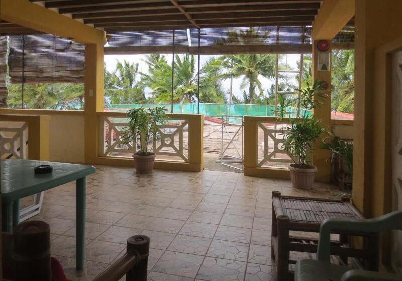 בית מלון כפרי Sulu Plaza