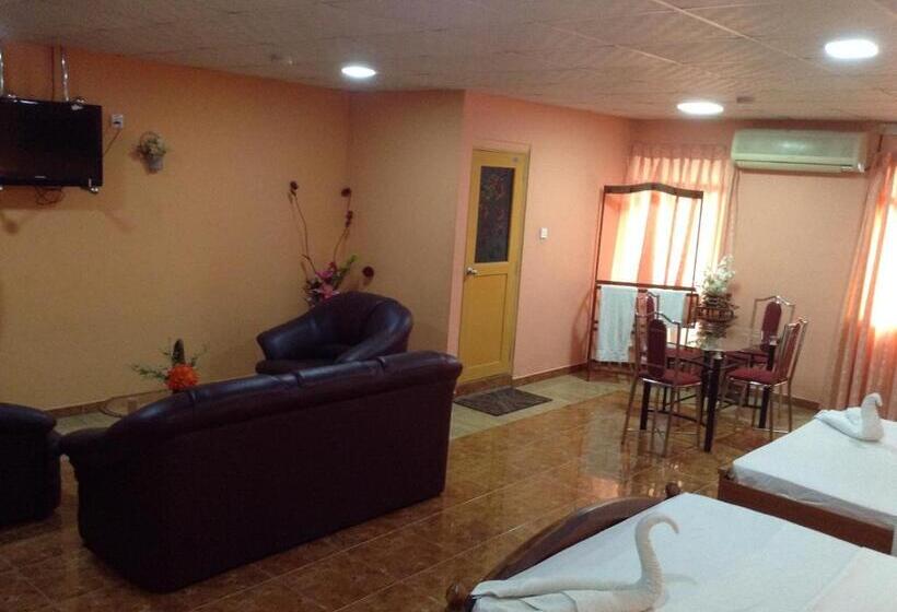 Sunshine Hotel & Hall