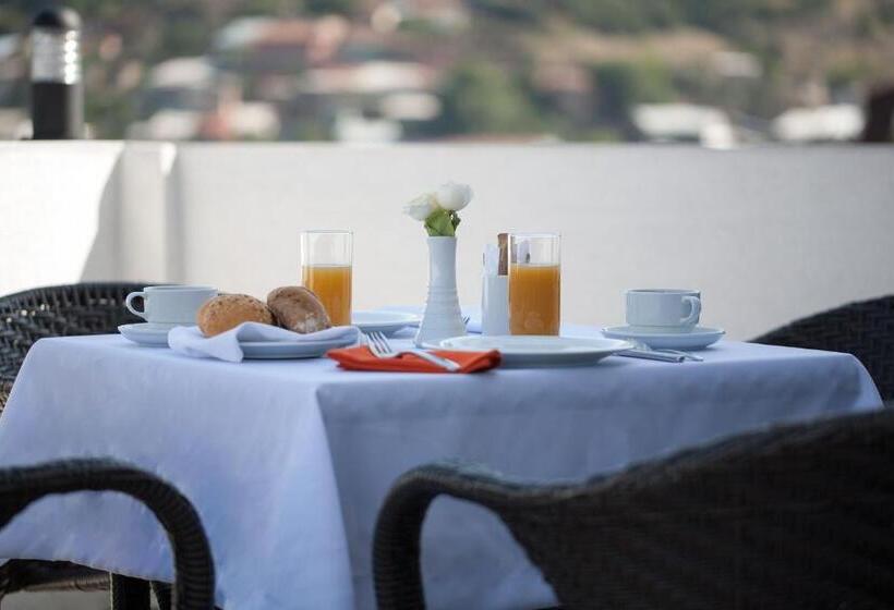 هتل Tbilisi Inn