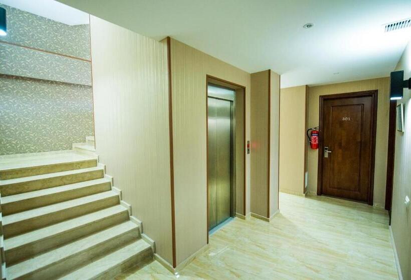 هتل Tbilisi Inn